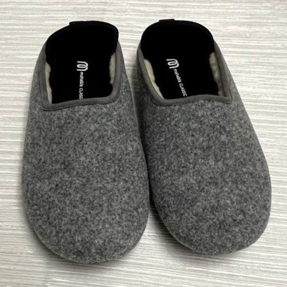 MAHABIS Classic Wool Lined Slipper New 9 but better fit for size 8. Runs small. - Picture 2 of 7